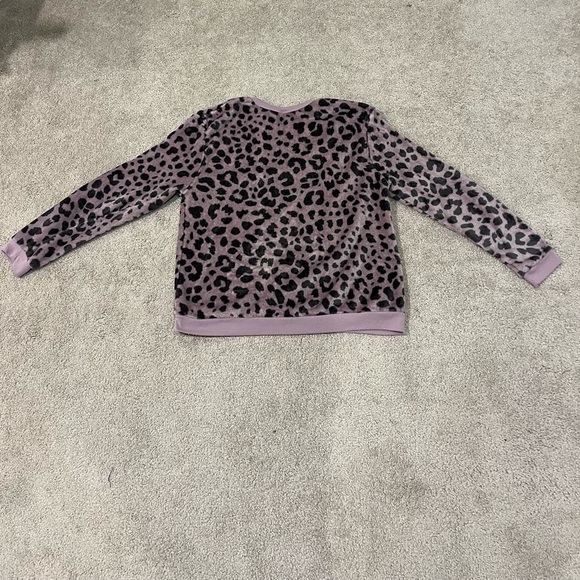 Cold Crush Plush Leopard Print Sweater - Picture 5 of 5